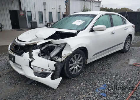 2014 Nissan Altima 2.5 S z USA, uszkodzony, nr VIN 1N4AL3AP2EN342932